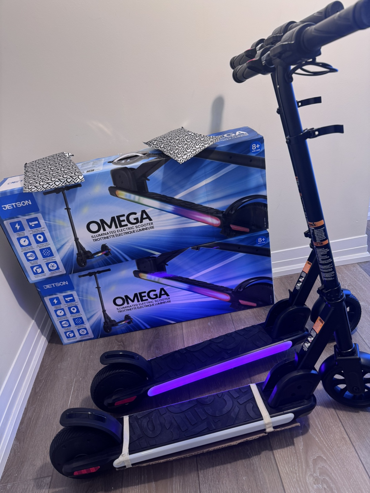 Jetson Omega Illuminated Electric Scooter - photo 5