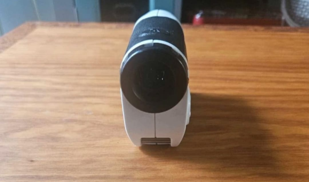 Bushnell Tour V3 Golf Rangefinder