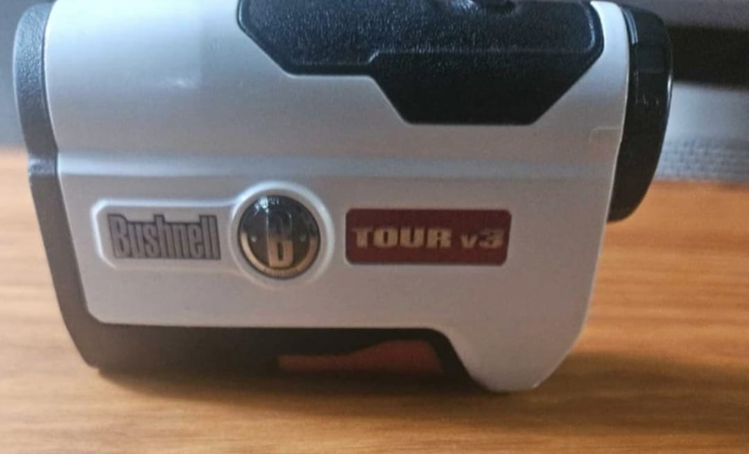 Bushnell Tour V3 Golf Rangefinder - photo 3