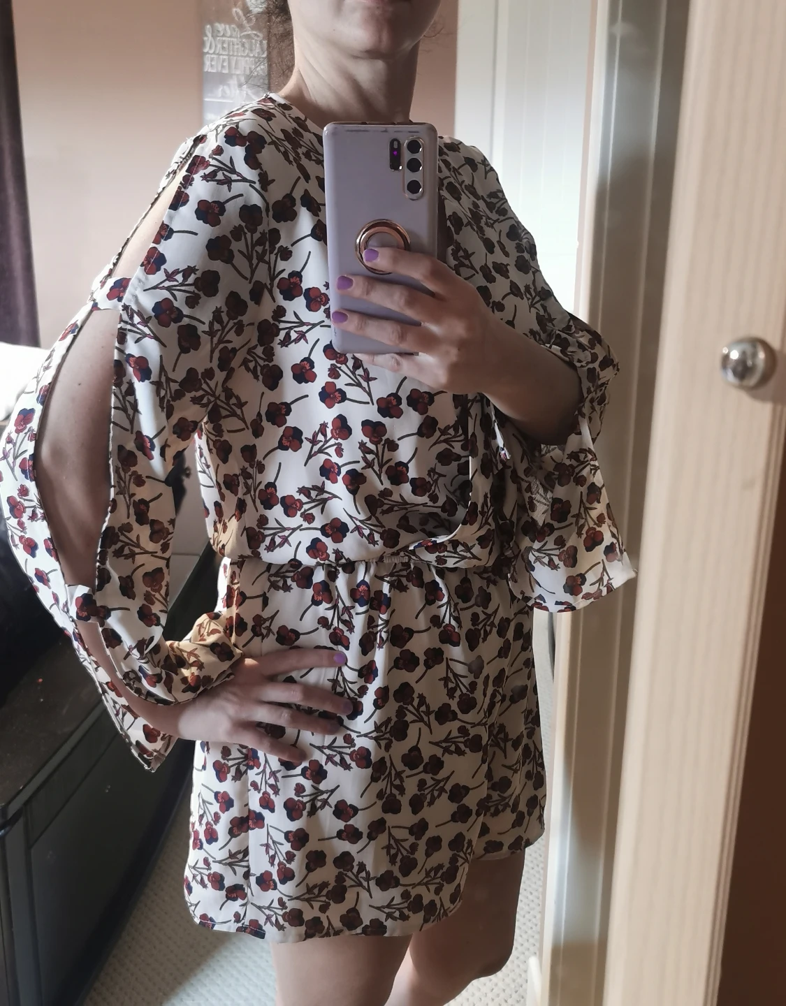 Anthropologie entro Floral Print Romper - Size Medium