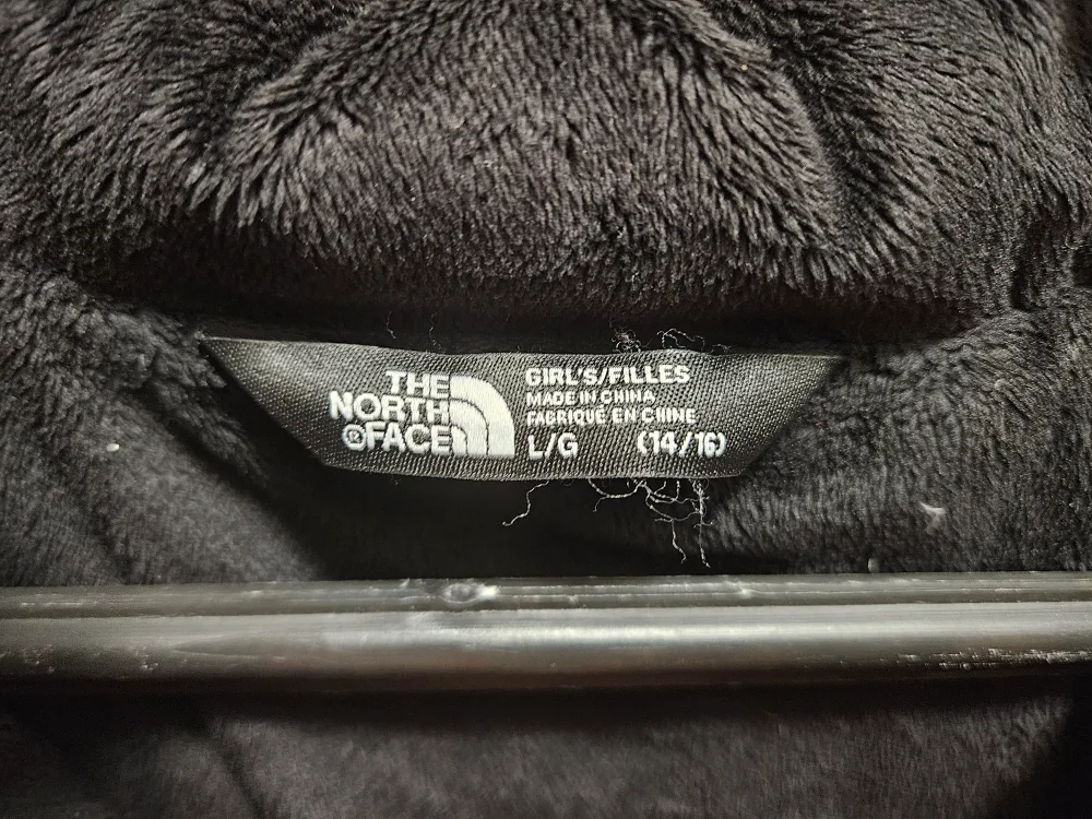 The North Face Girls' Black Puffer Jacket Size L/G (14/16) image indicator(4)