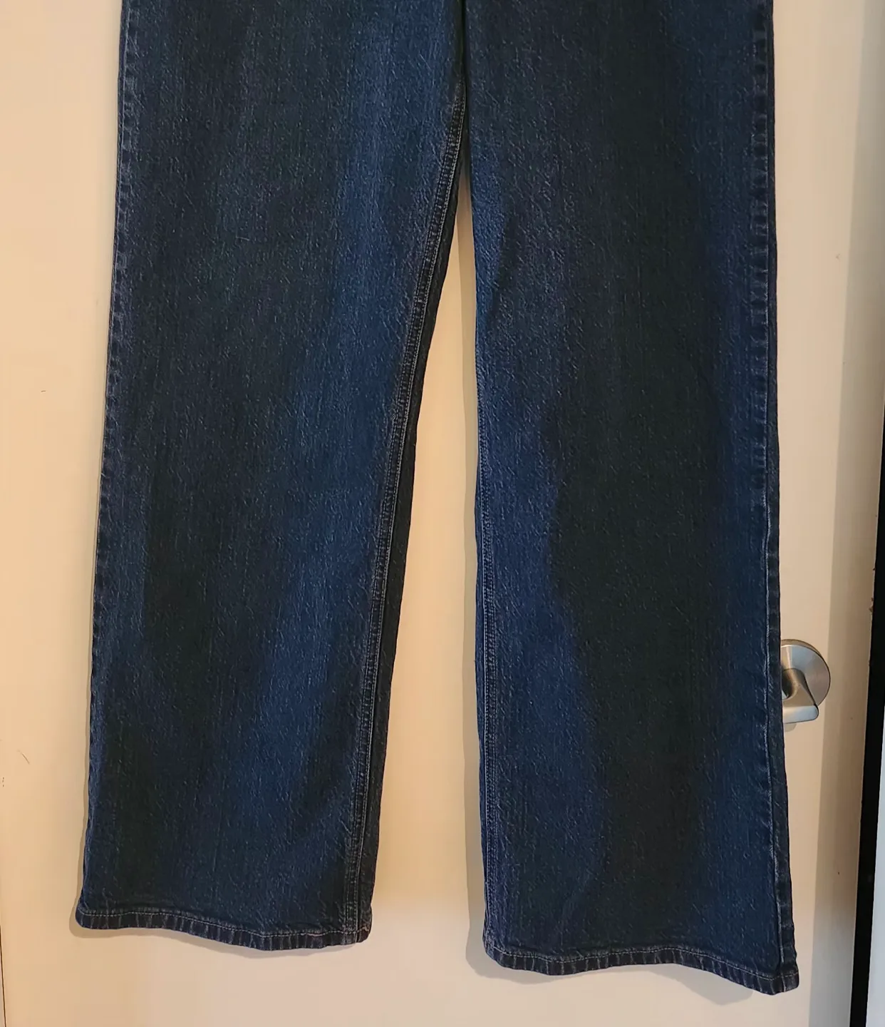 R Jeans Wide Leg Dark Wash Jeans image indicator(10)