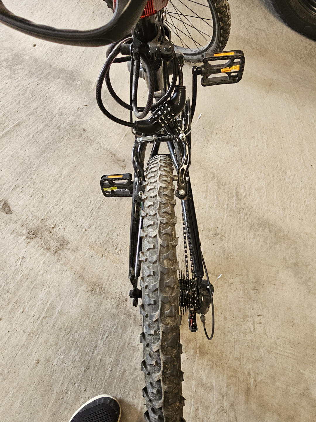 Hyper 24" Trail Mountain Bike - photo 4