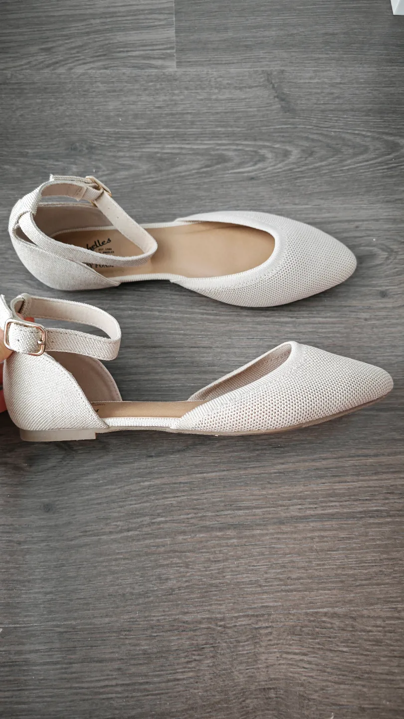 New - Beige Flats image indicator(2)