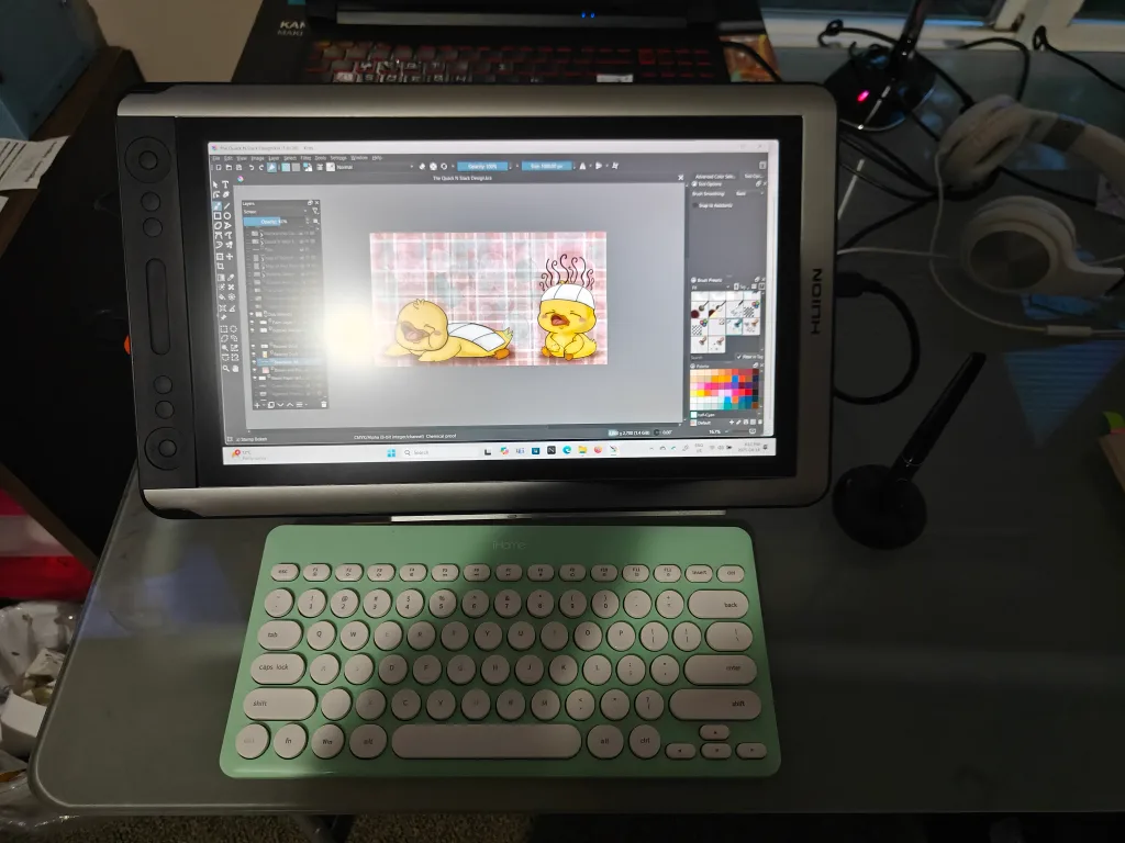 Huion Kamvas 16 Graphic Drawing Tablet image indicator(3)