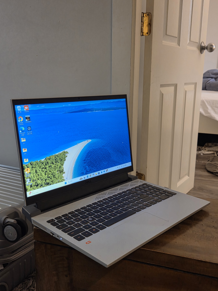 Dell G15 Gaming Laptop - Excellent Condition