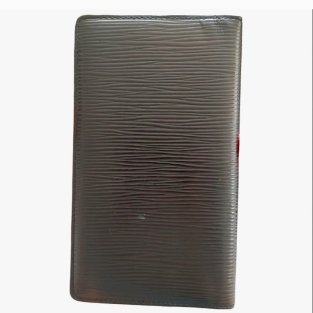 Louis Vuitton Epi Leather Passport Long Wallet image indicator(2)