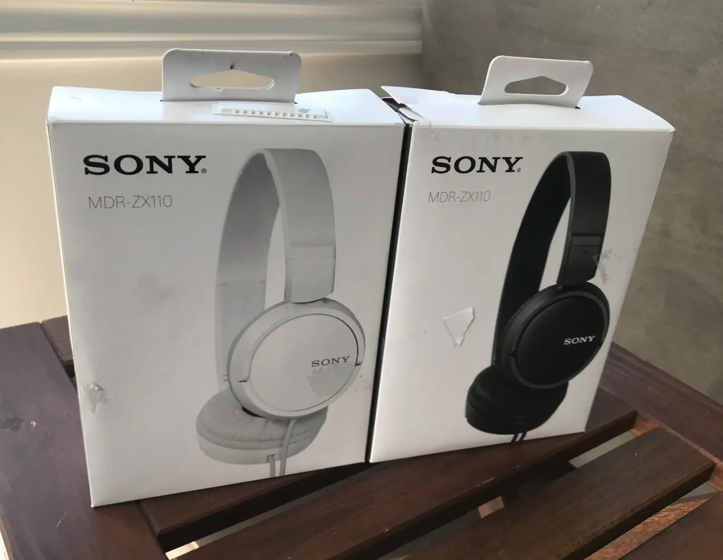 Sony MDR-ZX110 Headphones - Black & White - photo 5