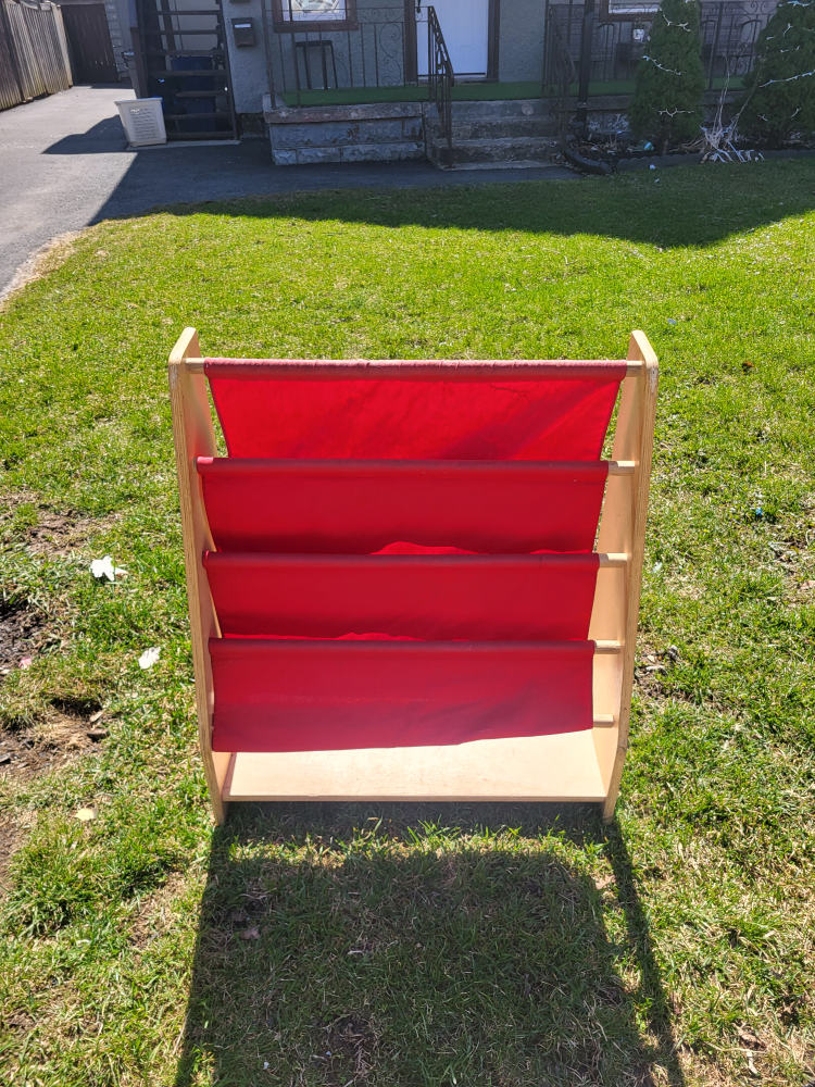 Kids Wooden Book Rack with Red Fabric Compartments