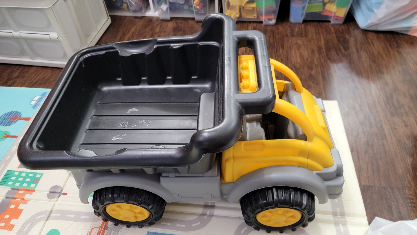 Gigantic Dump Truck