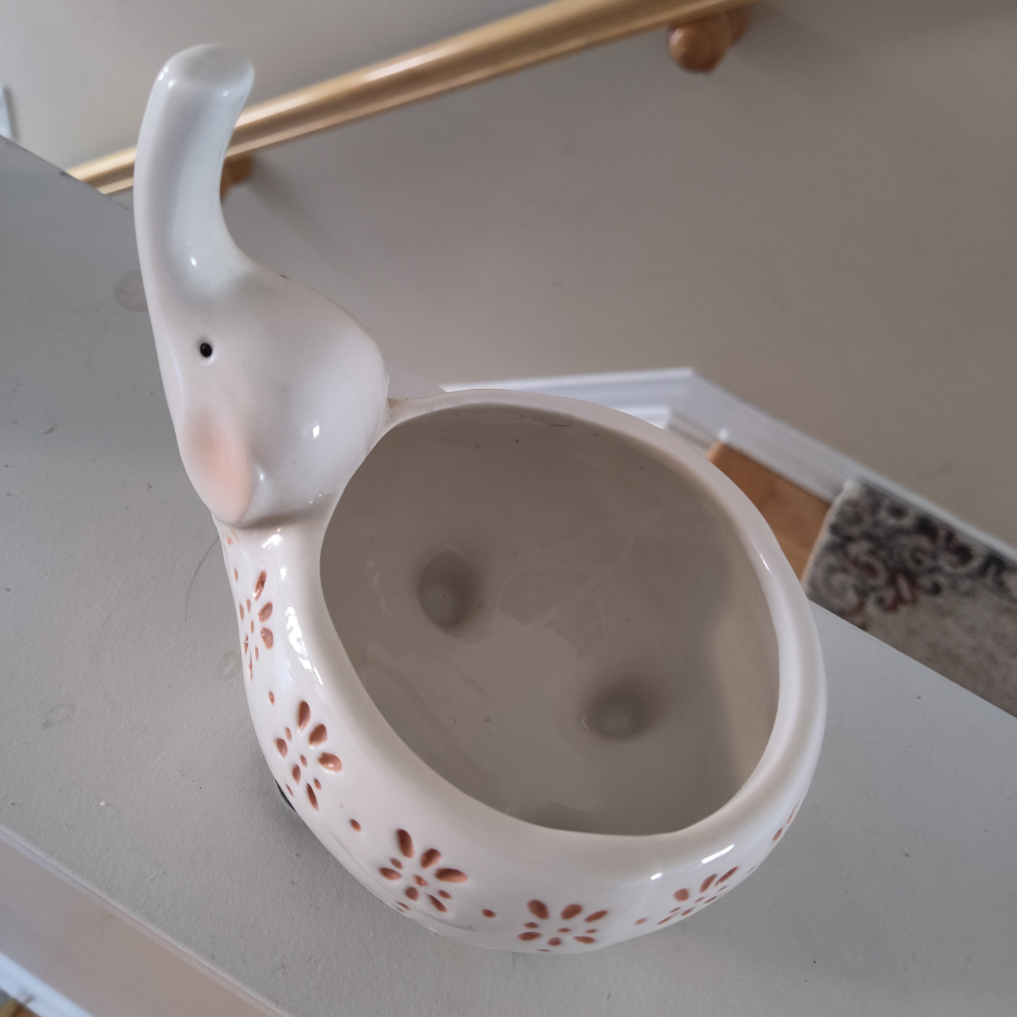 Adorable Elephant Planter Pot - photo 5