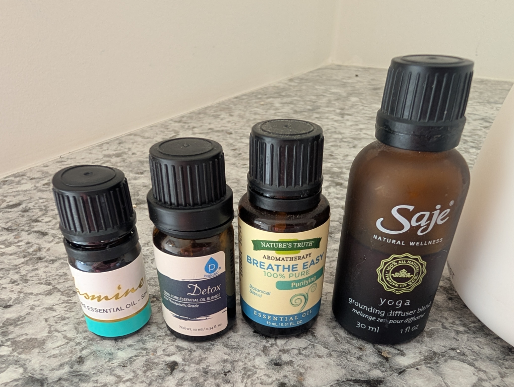 InnoGear Ultrasonic Aroma Diffuser with Essential Oils - photo 2