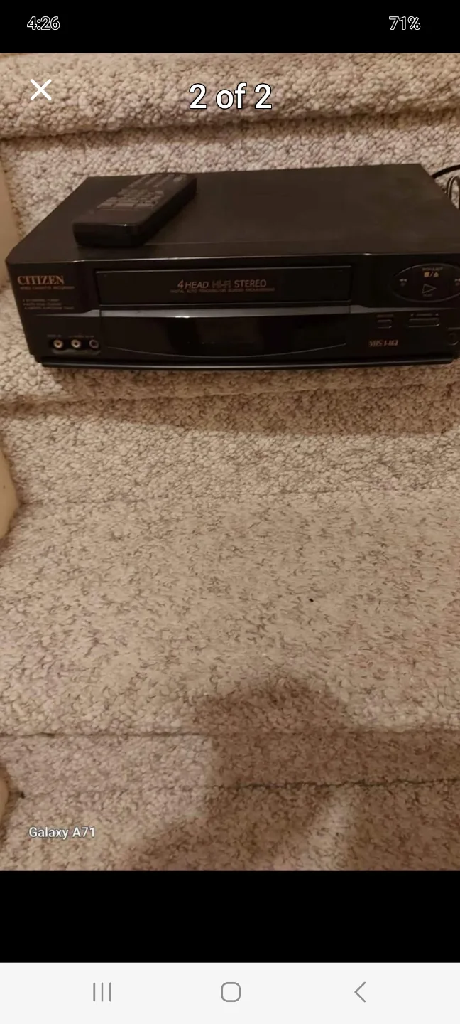 Vintage Citizen VHS VCR Player with Remote image indicator(2)