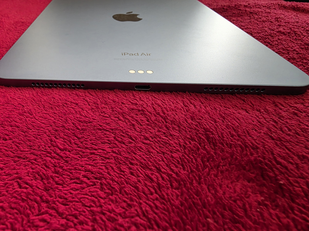 iPad Air (5th generation) - 64GB - Space Gray - photo 3