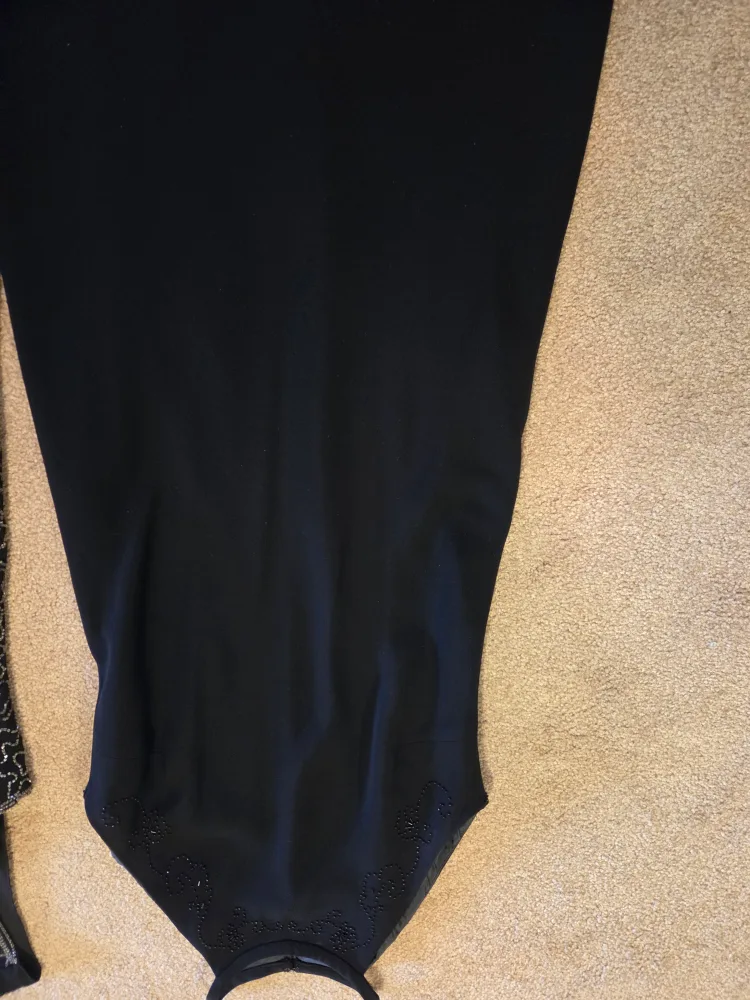 Ladies party dresses image indicator(2)