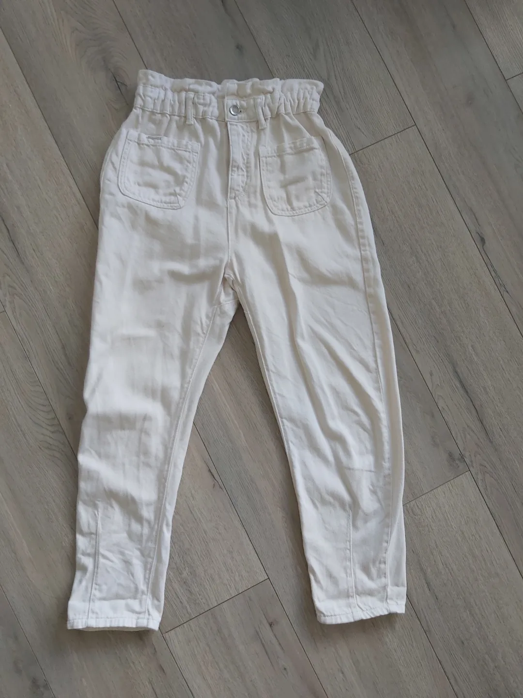 Cream Zara paperbag waist pants thumbnail