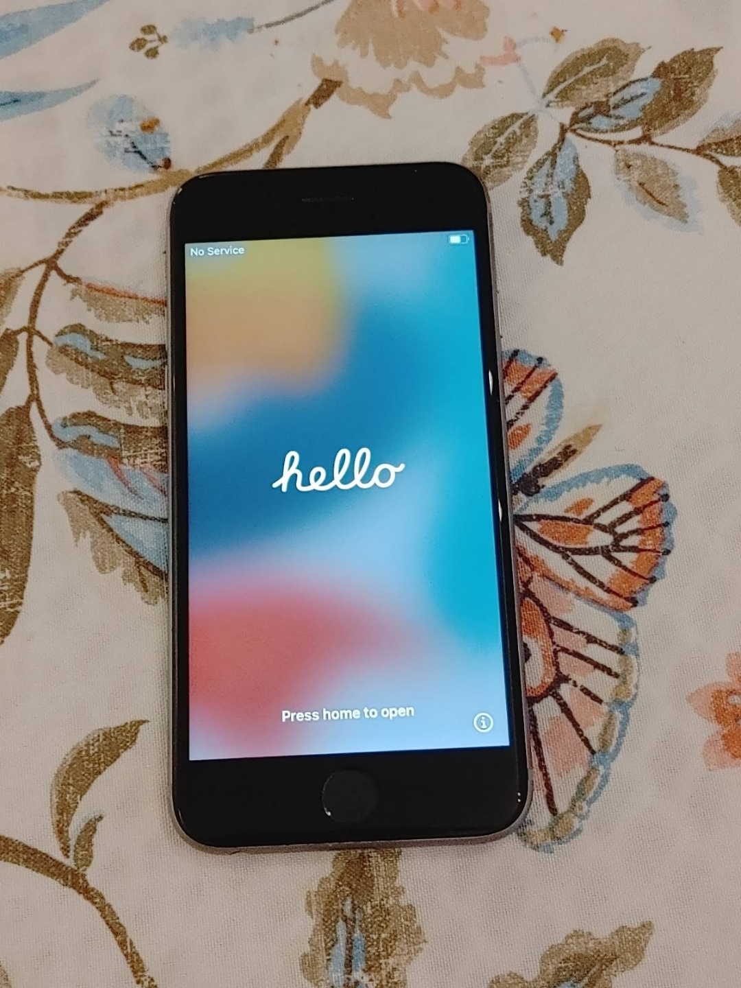 iPhone 6s Perfect Condition - photo 2