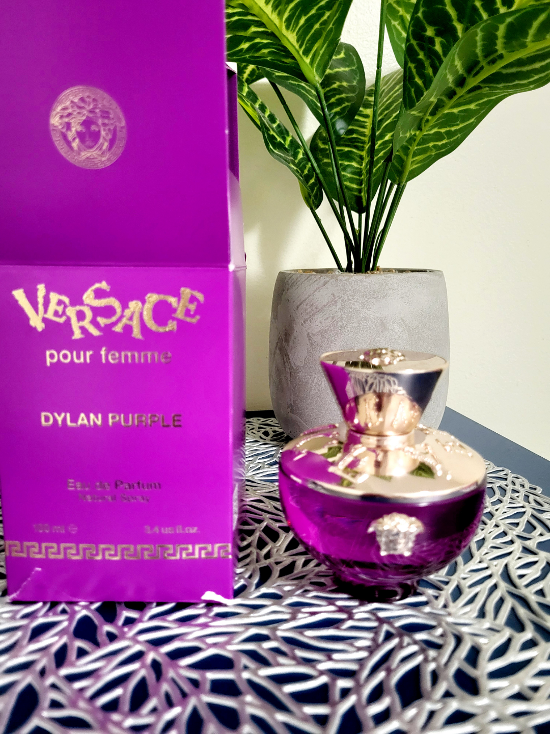Versace Dylan Purple Eau de Parfum