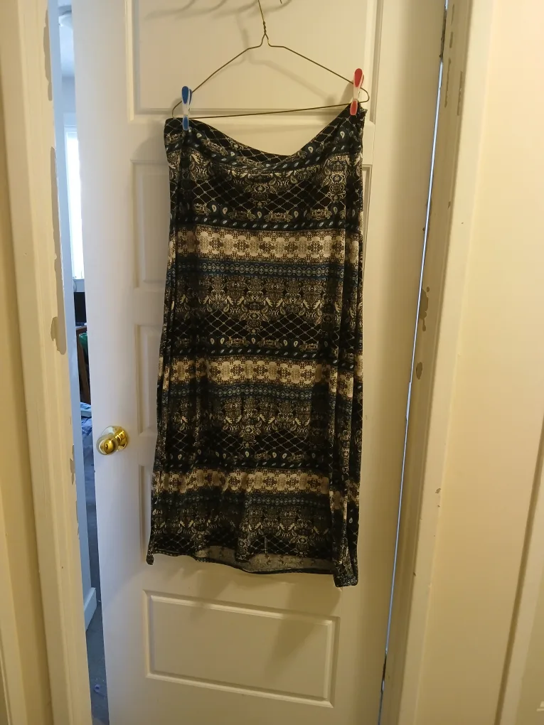 Women's Maxi Skirt, Size Plus, Black and Beige Pattern thumbnail