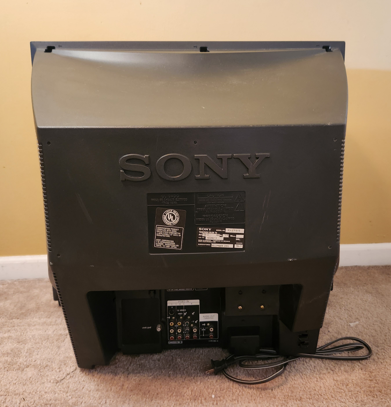 Vintage Sony Trinitron TV - photo 3