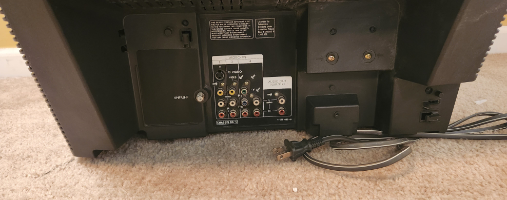 Vintage Sony Trinitron TV - photo 4