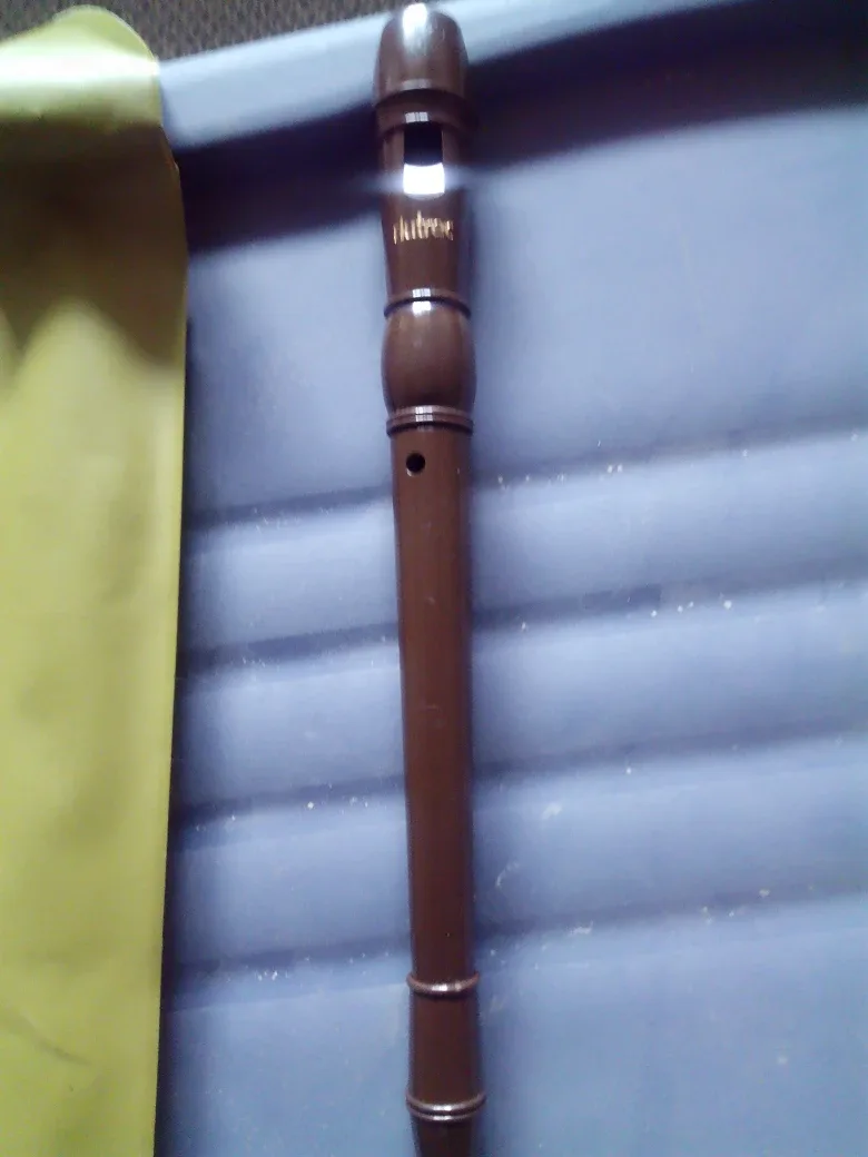 Kuhner Soprano Recorder with Case image indicator(2)