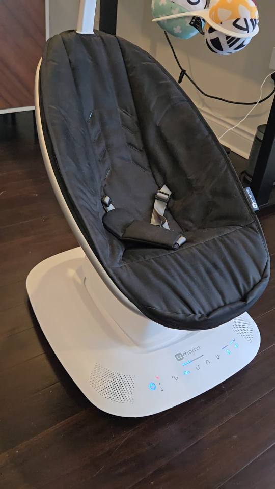 4moms mamaRoo Baby Swing - Black