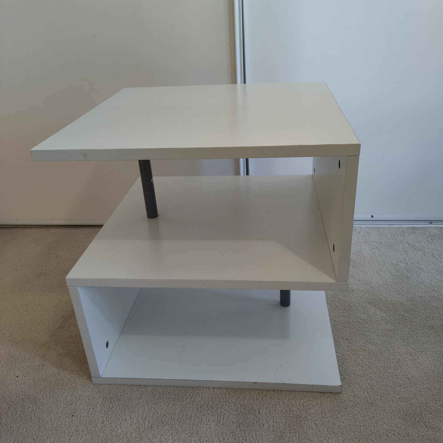 White Modern Side Table with Open Shelf - HOMCOM