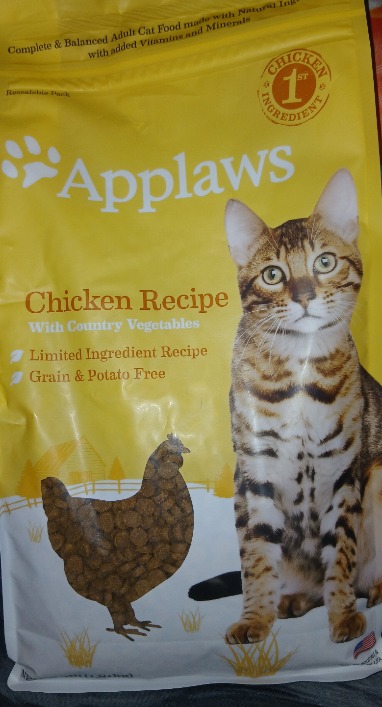 Applaws Adult Dry Cat Food - Chicken Flavour 4lbs each - 2 bags