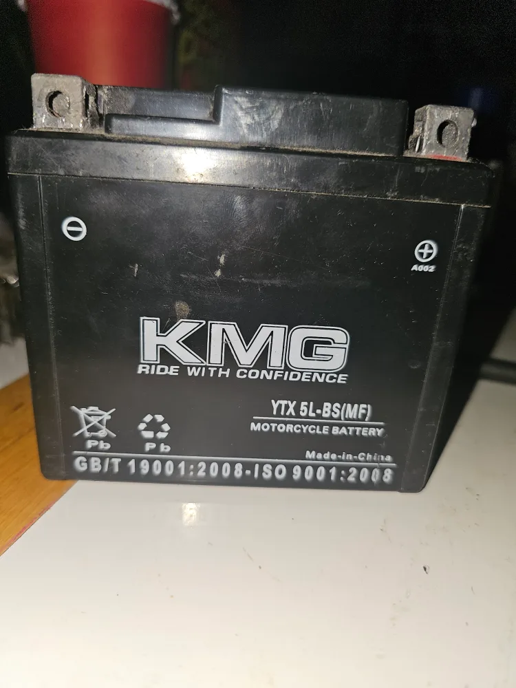 KMG YTX5L-BS Motorcycle Battery thumbnail