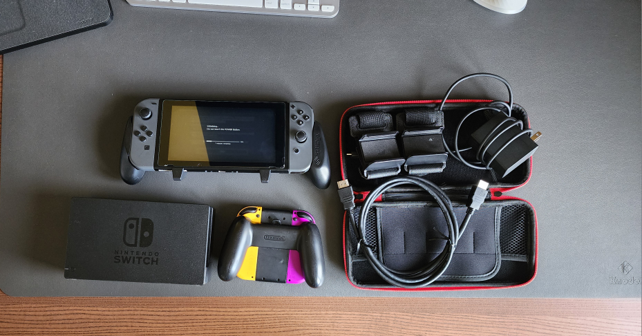 Nintendo Switch Console Bundle  lot