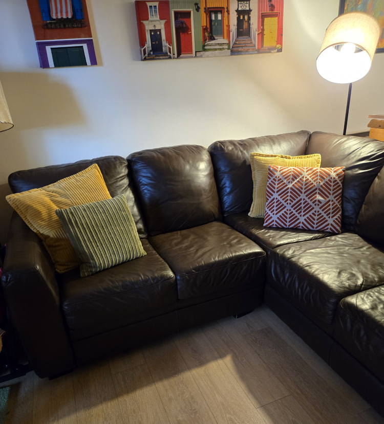 Brown Leather Sectional Sofa - photo 3