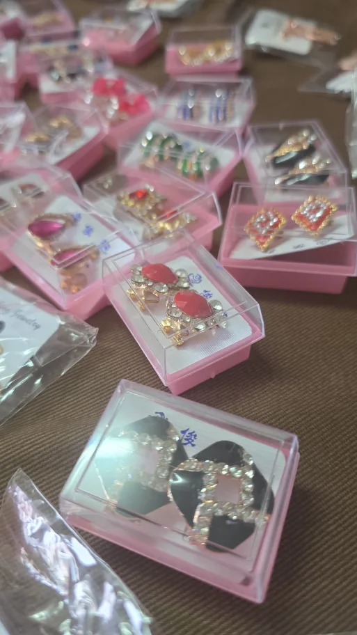 Brand new Bulk Lot of Earrings and Bracelets image indicator(7)
