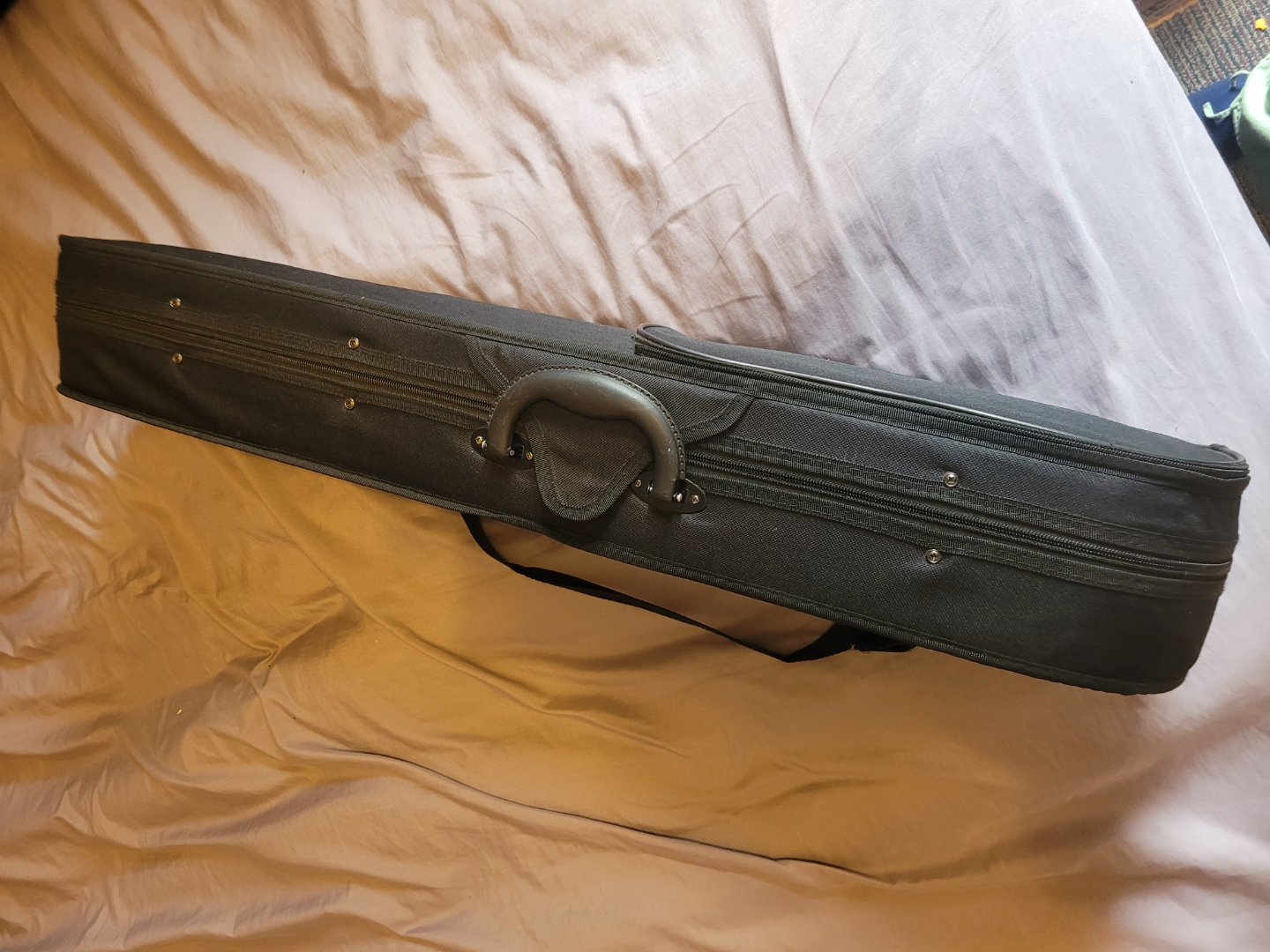 Student Violin with Case and Bow - photo 2