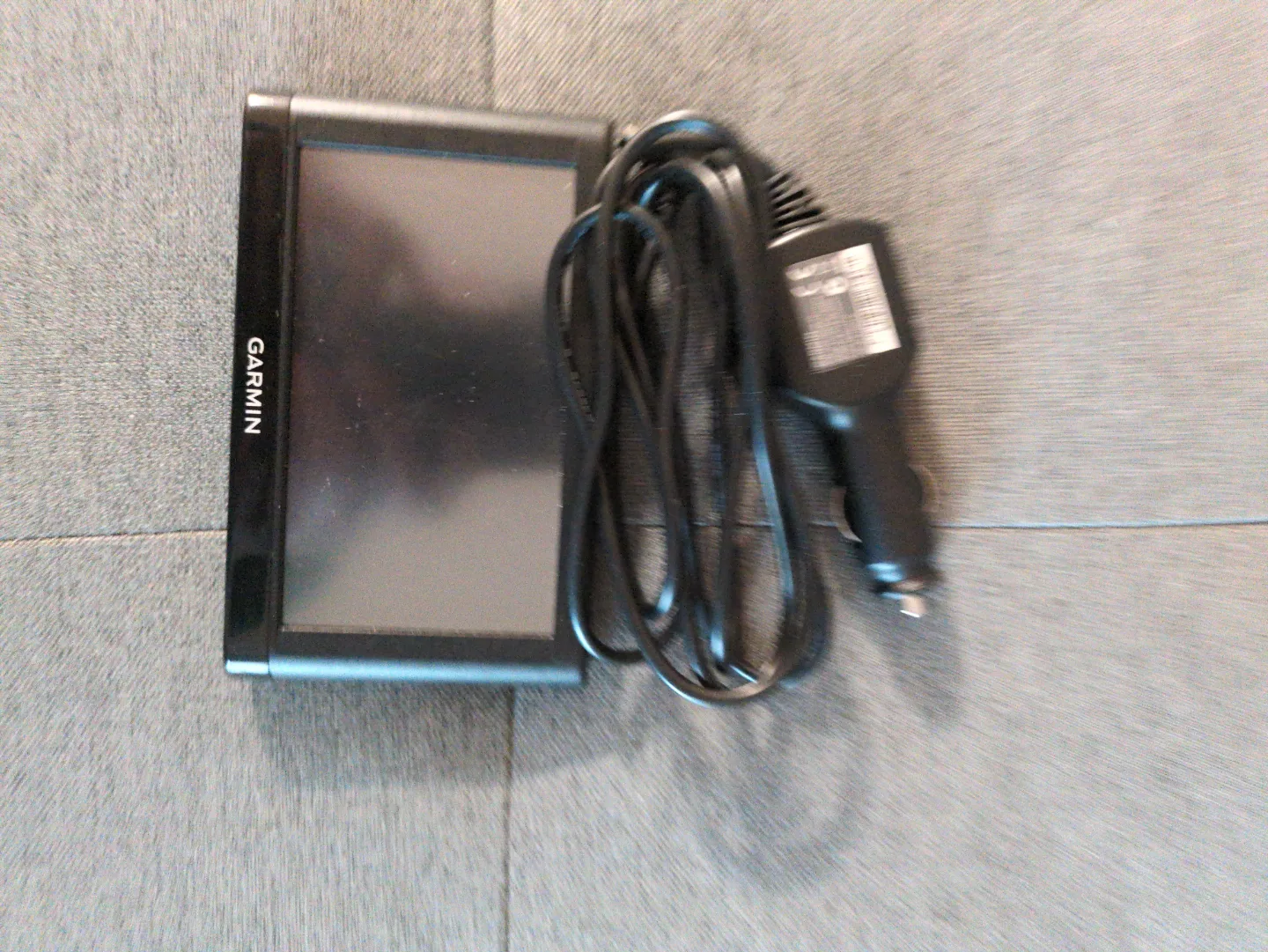 Garmin GPS Navigator with Car Charger thumbnail