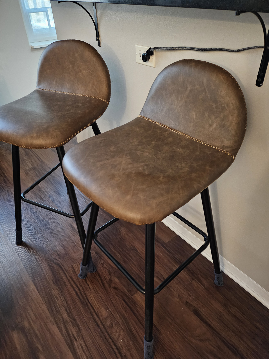Bar stools (x2)