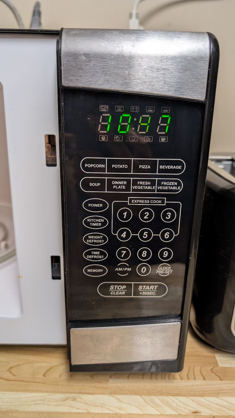 Danby Microwave - photo 4