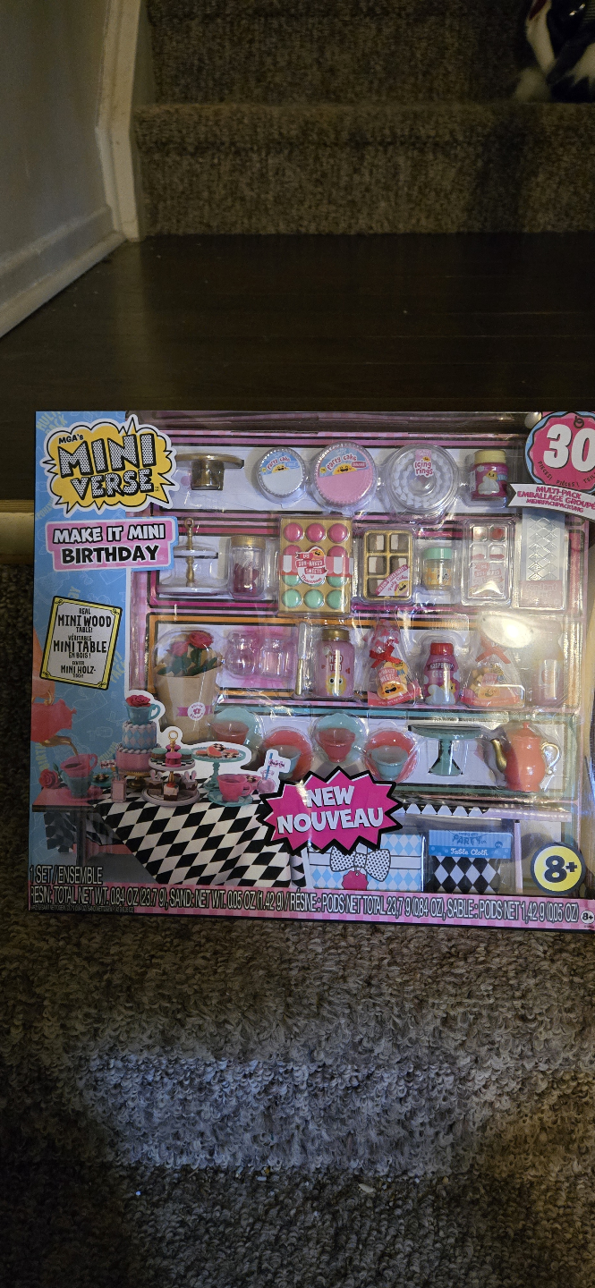 MGA Miniverse Make It Mini Birthday Playset