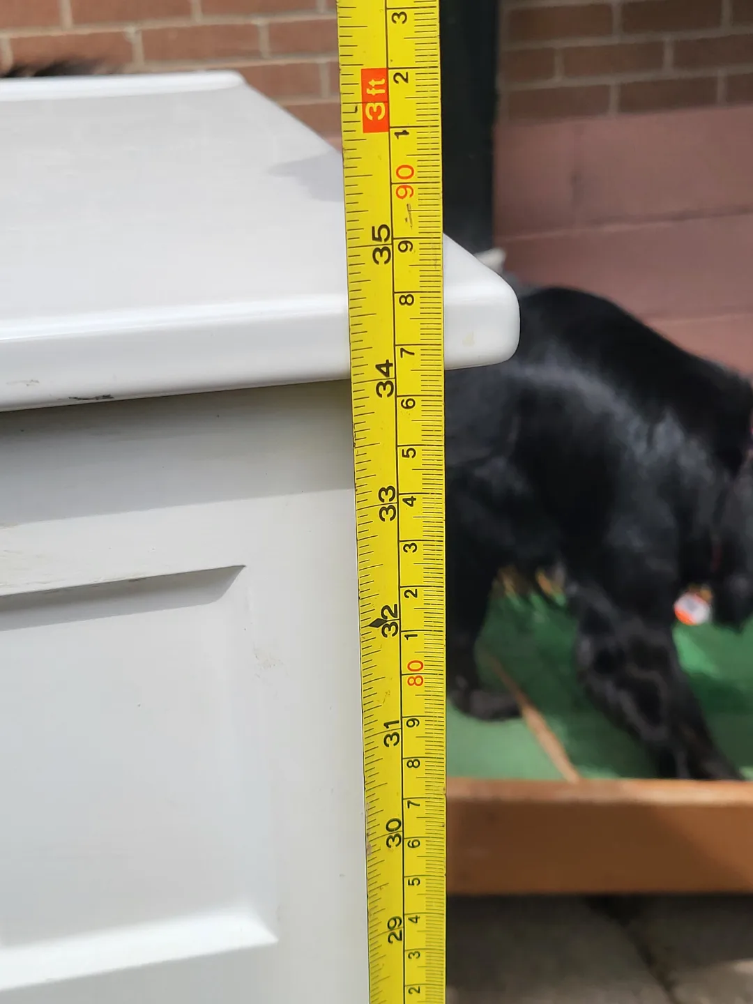 White Vanity with Sink - Excellent Condition image indicator(4)