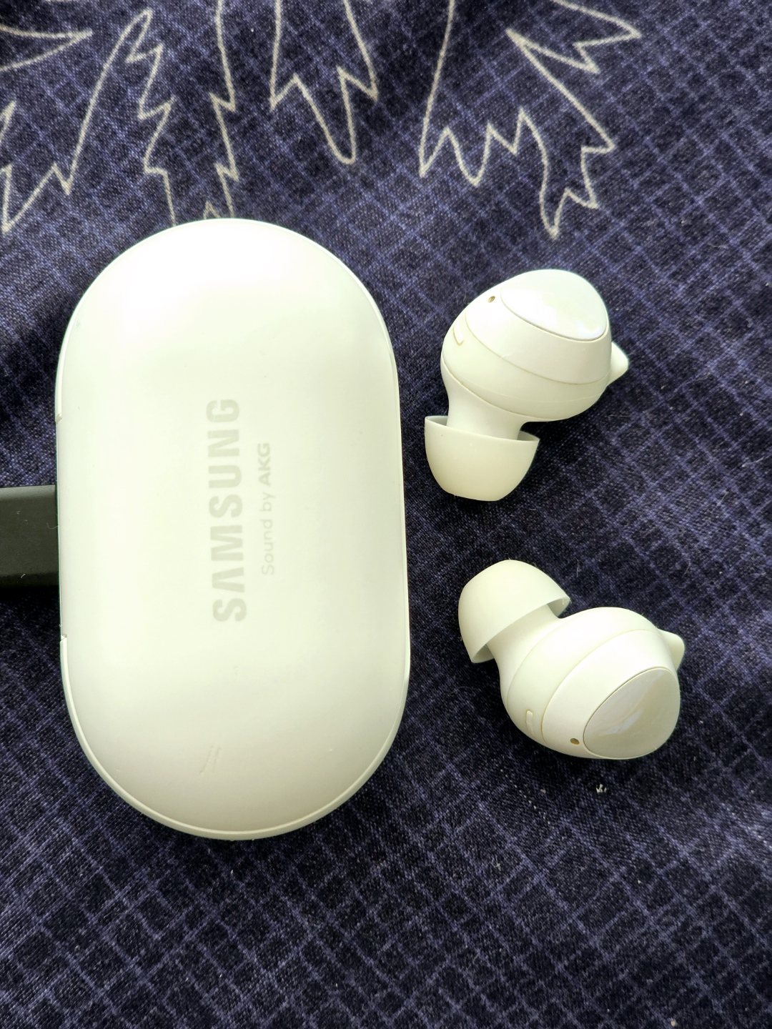Samsung Galaxy Buds Wireless Earbuds - photo 2