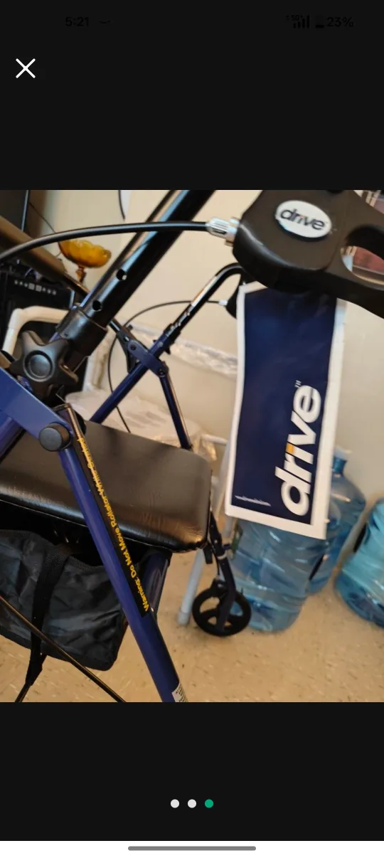 Drive Medical Rolling Walker with Seat and Basket image indicator(2)