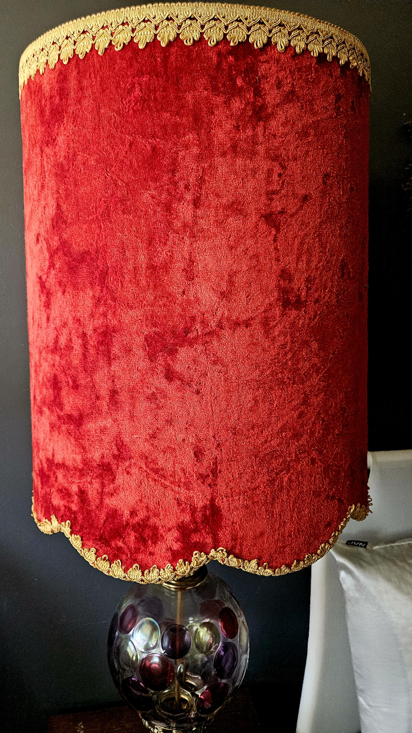 Pair of Vintage Table Lamps with Red Velvet Shade - photo 5