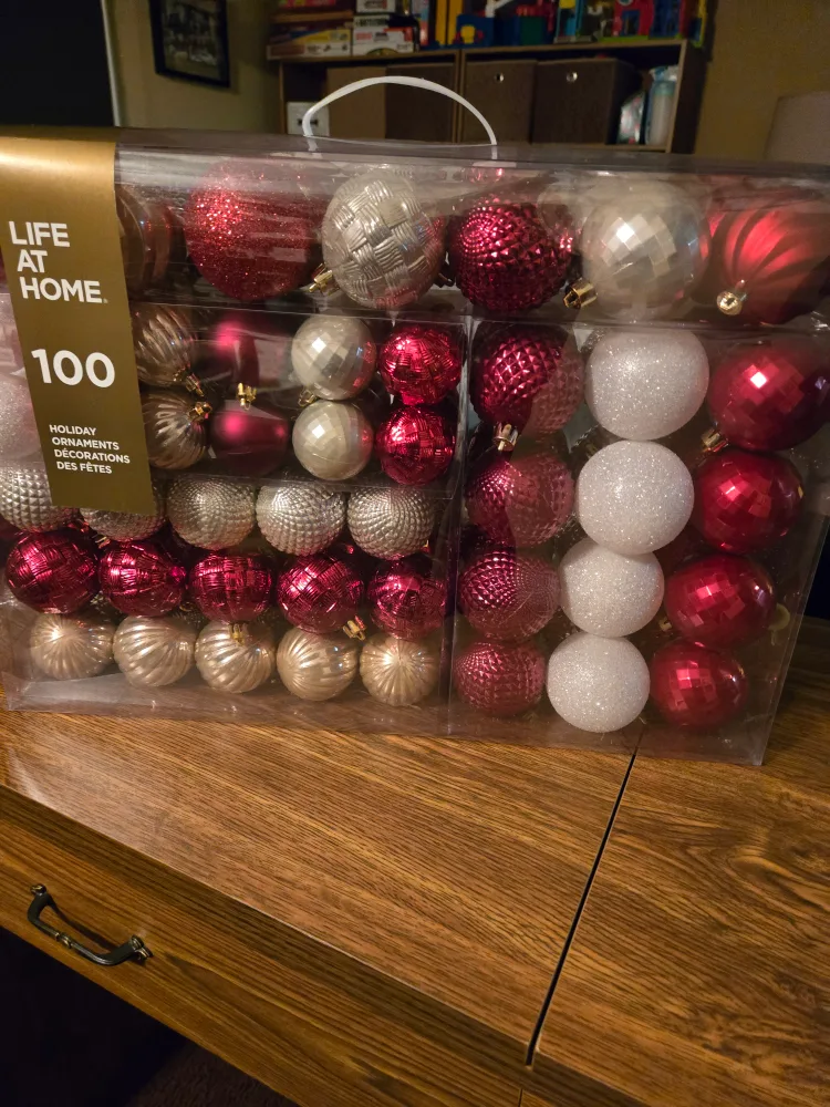 100-Piece Christmas Ornament Set - Red, White, and Gold image indicator(2)