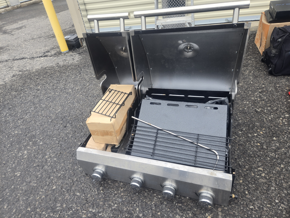 Stainless Steel 4-Burner Propane Gas BBQ Grill