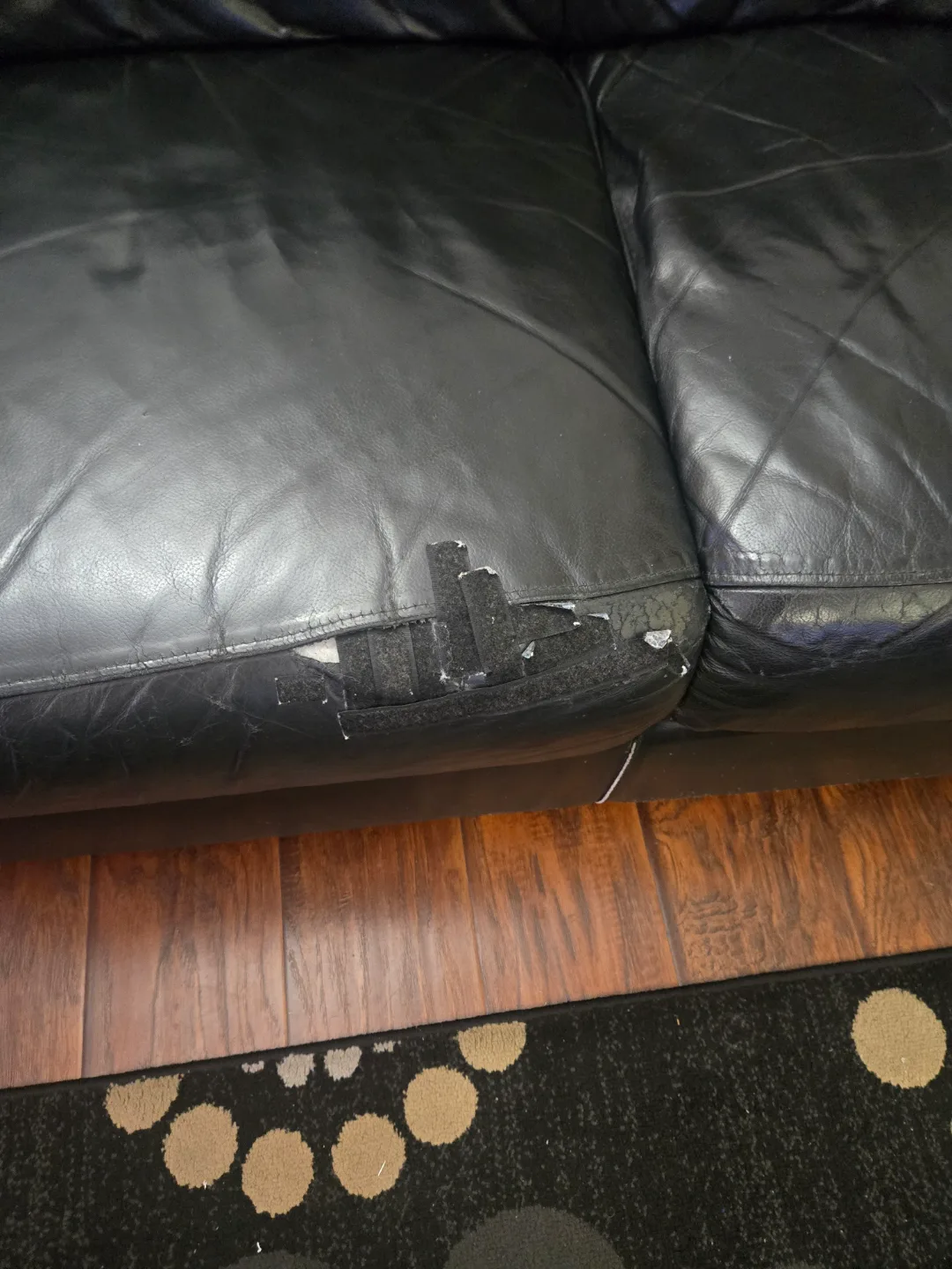 Black Leather Sofa & Two  Swivel Chairs image indicator(2)