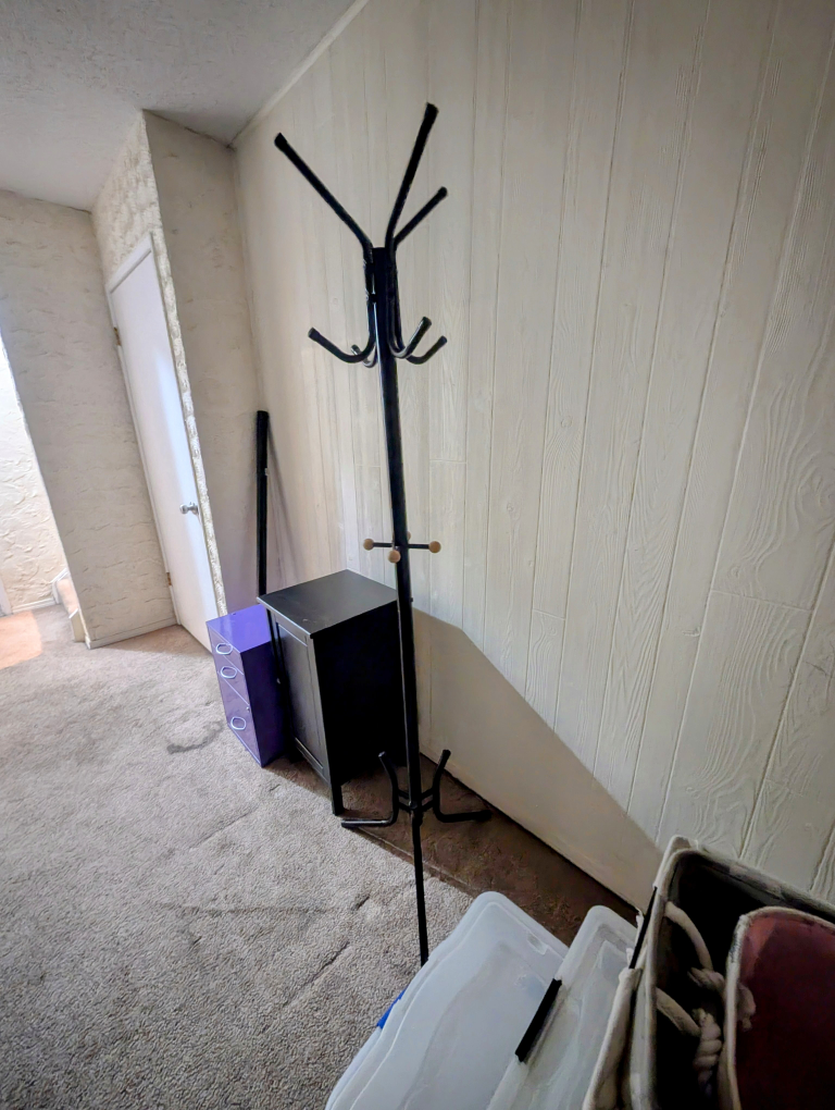 15 hook coat rack