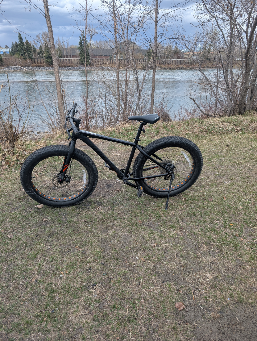 NorthRock XCF Fat Tire Mountain Bike