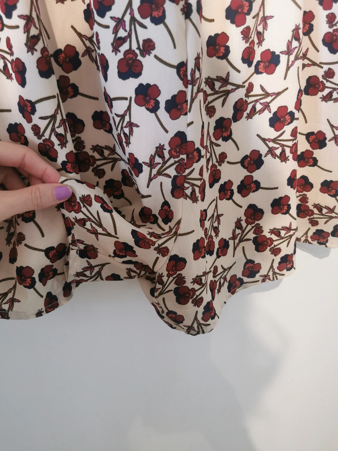 Anthropologie entro Floral Print Romper - Size Medium - photo 3