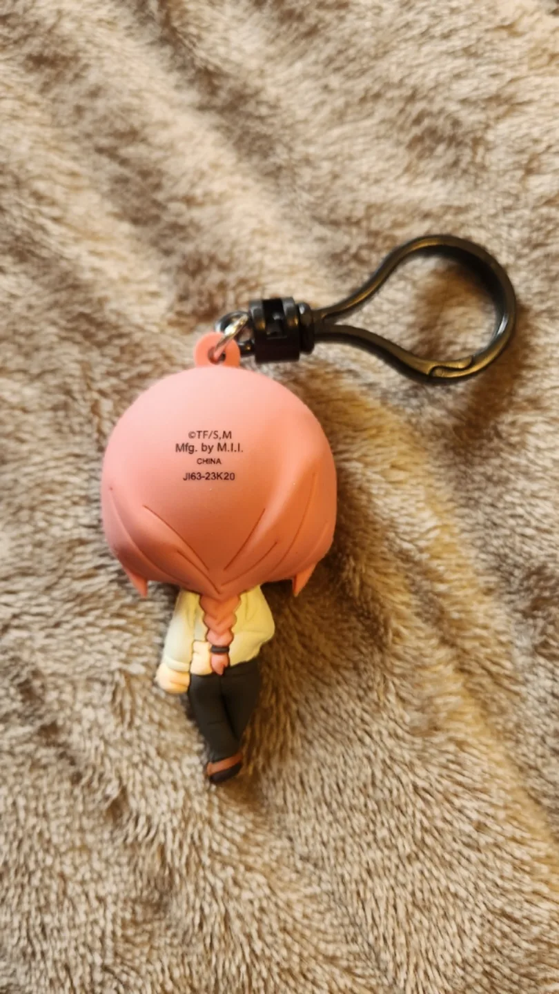 Makima Chainsaw man Anime Keychain image indicator(2)