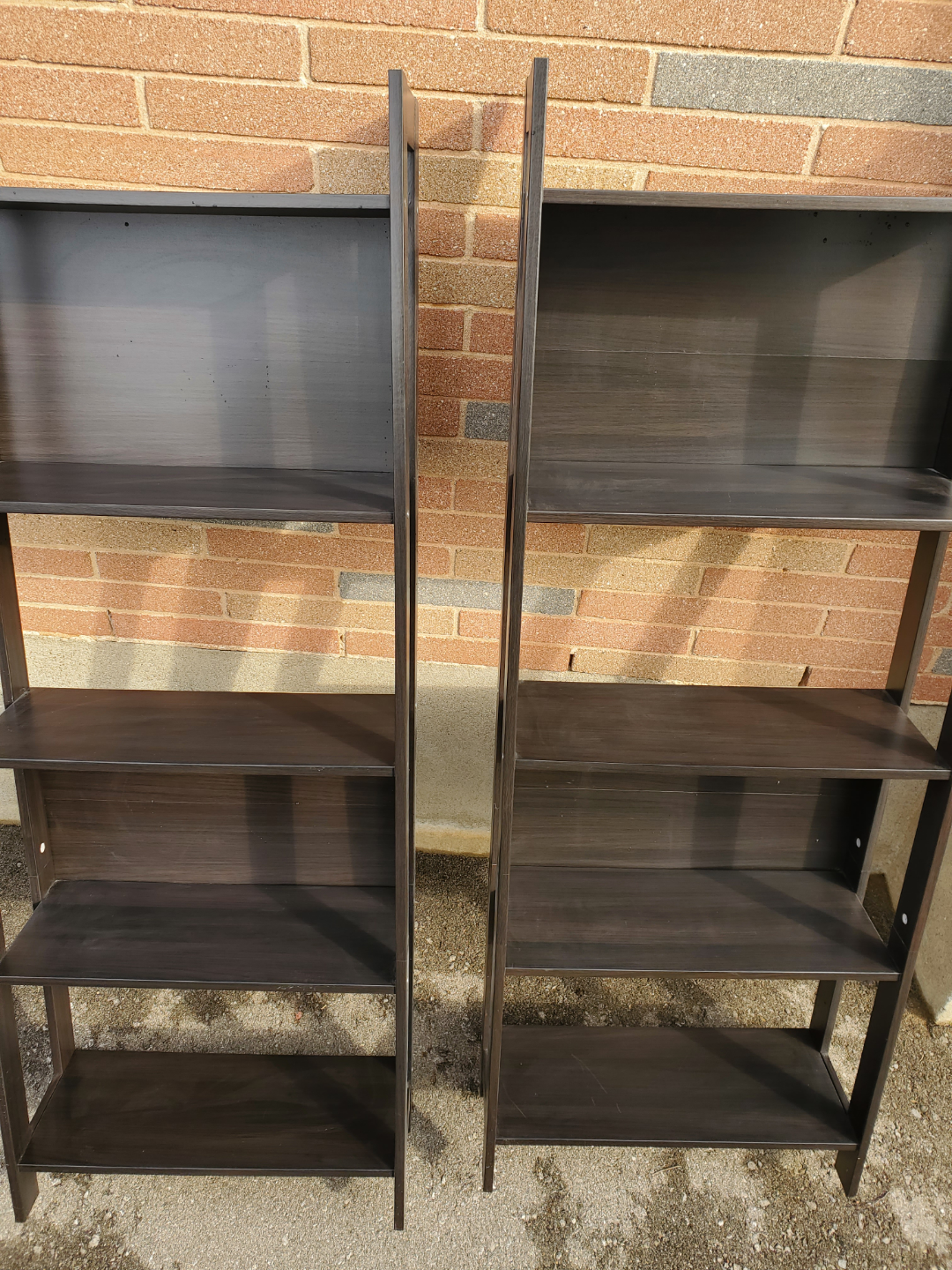 BOOKSHELVES - photo 2